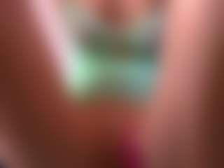 Dia's Live Sex Cam Show