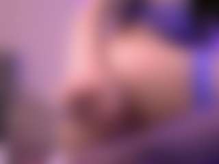 Dia's Live Sex Cam Show