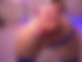 Live cam show with Dia - Brown Hair on Taboo Cams XXX
