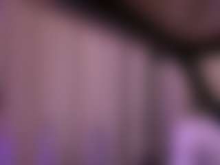 Dia's Live Sex Cam Show