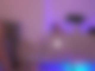 Dia's Live Sex Cam Show