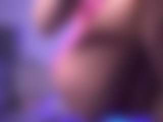 Dia's Live Sex Cam Show