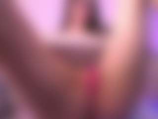Dia's Live Sex Cam Show