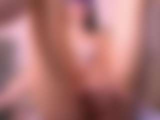 Dia's Live Sex Cam Show