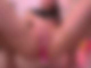Dia's Live Sex Cam Show