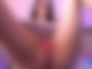 Dia's Live Sex Cam Show