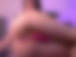 Dia's Live Sex Cam Show