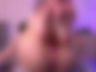 Dia's Live Sex Cam Show