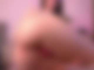 Dia's Live Sex Cam Show