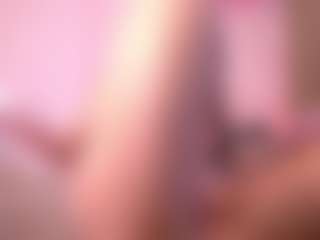 Live cam show with Dia - HD Teen (18+) on Chatstar