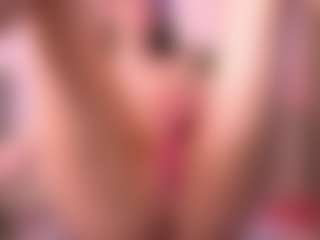 Dia's Live Sex Cam Show