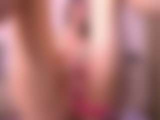 Dia's Live Sex Cam Show