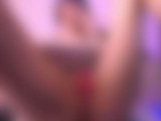 Dia's Live Sex Cam Show