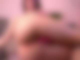 Live cam show with Dia - Ahegao on Dare Cams