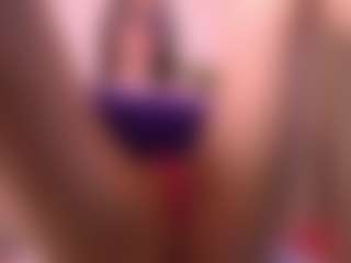 Dia's Live Sex Cam Show
