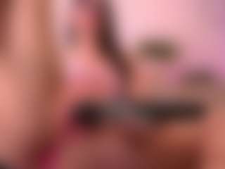 Dia's Live Sex Cam Show