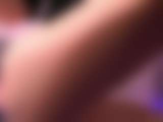 Dia's Live Sex Cam Show