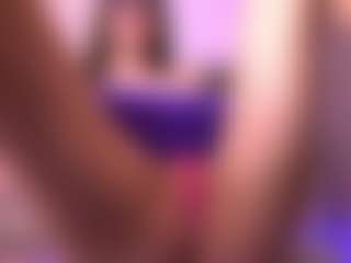 Dia's Live Sex Cam Show