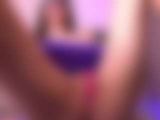 Dia's Live Sex Cam Show