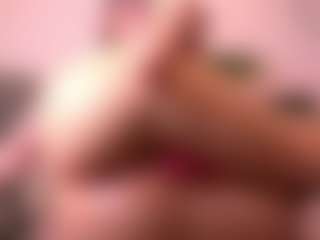 Dia's Live Sex Cam Show