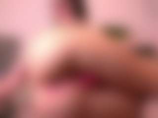 Live cam show with Dia - Brown Hair on slutload