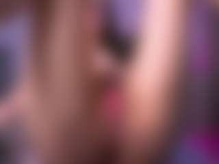 Live cam show with Dia - Asshole Toys on liverealitysex.com