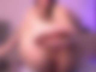 Dia's Live Sex Cam Show