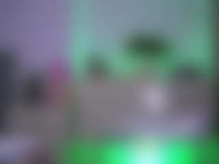 Live cam show with Dia - Butt Plug on madthumbs