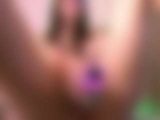 Dia's Live Sex Cam Show