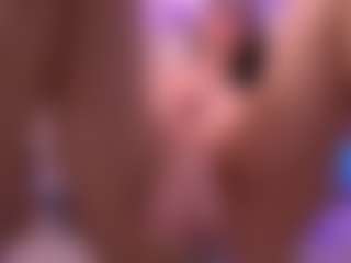 Dia's Live Sex Cam Show
