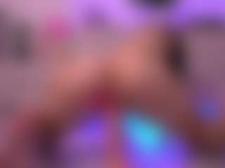 Dia's Live Sex Cam Show