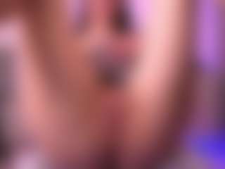 Dia's Live Sex Cam Show