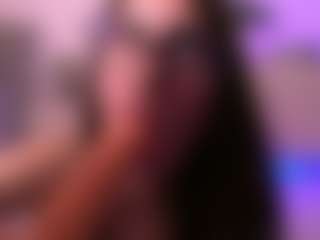 Live cam show with Dia - Cum Brown Hair on Camsoda