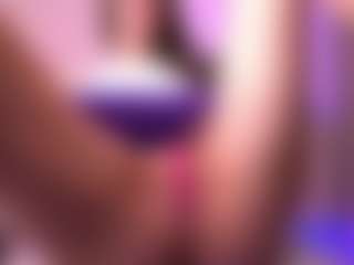 Live cam show with Dia - White on nudelive.tv | united states