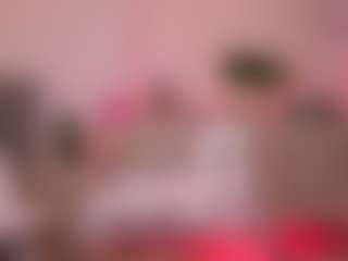 Live cam show with Dia - Brown Hair on Camsoda