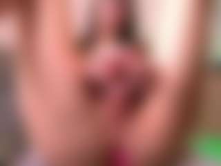 Dia's Live Sex Cam Show