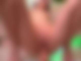 Dia's Live Sex Cam Show