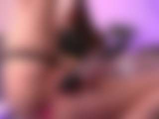 Dia's Live Sex Cam Show