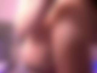 Dia's Live Sex Cam Show