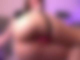 Dia's Live Sex Cam Show