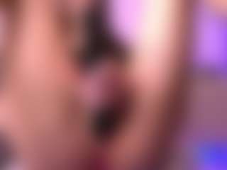 Dia's Live Sex Cam Show