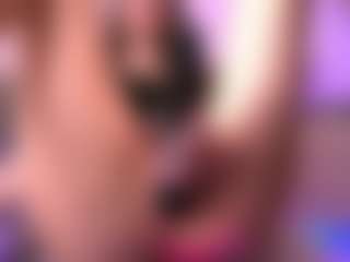 Dia's Live Sex Cam Show