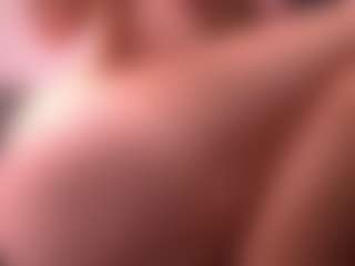 Dia's Live Sex Cam Show
