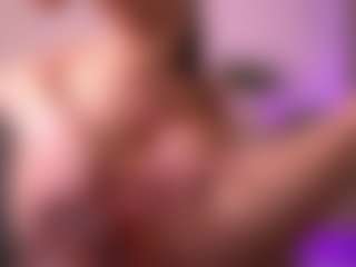 Dia's Live Sex Cam Show