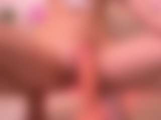 Live cam show with Dia - Spy Petite on TottyGirls