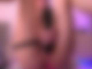 Dia's Live Sex Cam Show