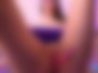 Dia's Live Sex Cam Show