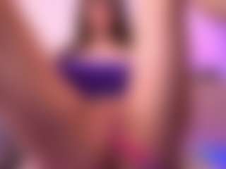 Dia's Live Sex Cam Show