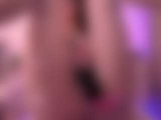 Dia's Live Sex Cam Show