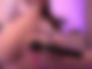 Dia's Live Sex Cam Show